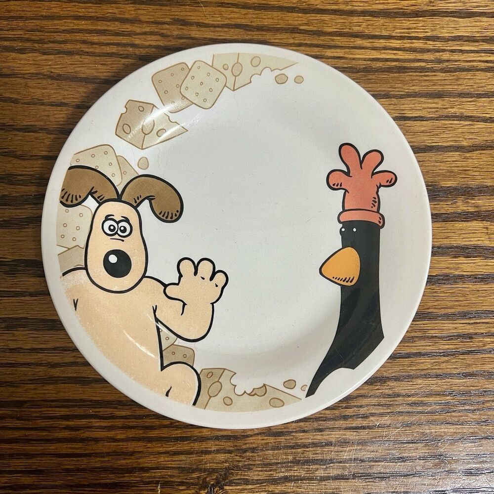 Wallace & Gromit and Feathers McGraw Jacobs Crackers Plate 1989 Cheese Plate